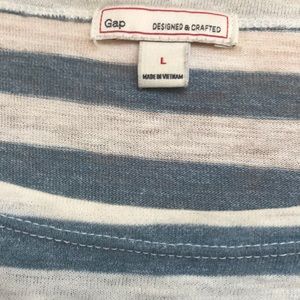 GAP Tops - Gap top GAP Tops - Gap top